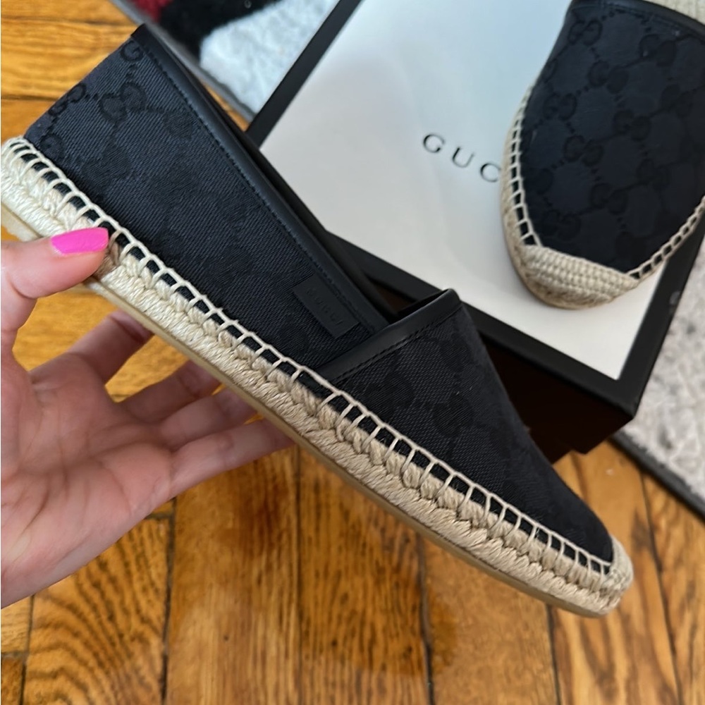 Brand new Gucci espadrilles in black - Picture 2 of 6